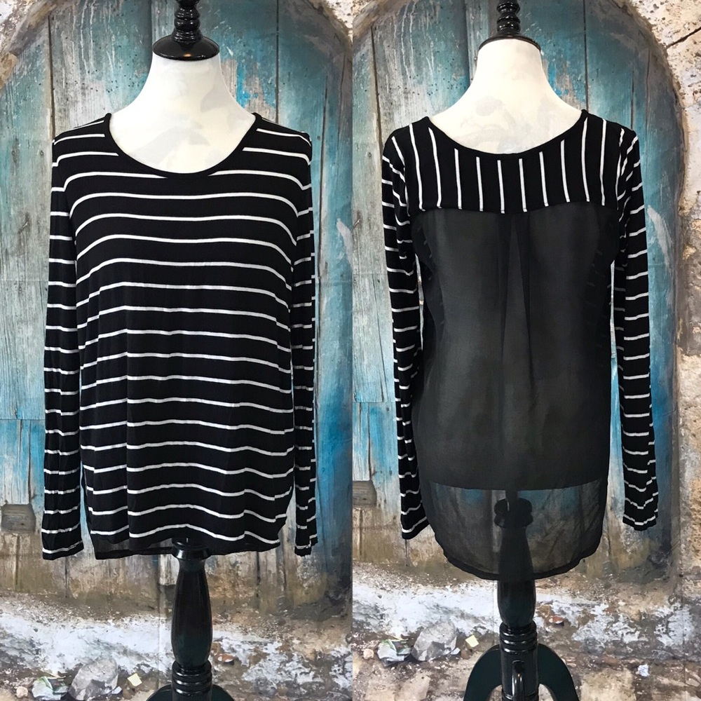 🆑3/$15 Cynthia Rowley-Black Striped Chiffon Tee